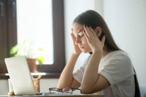 7 Signs You Need to See a Chiropractor