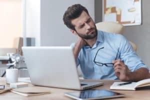 how-to-overcome-text-neck-pain