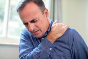 How to Sleep With a Frozen Shoulder